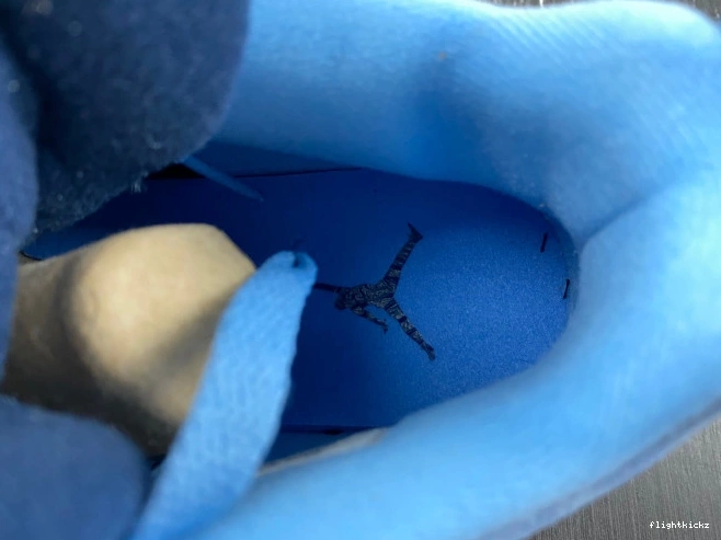 HO12MNJDLS247 Retro Jordan (PE) 4 UNC 0823